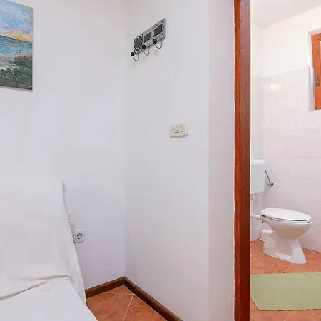 Studio Apartment ヴルサル