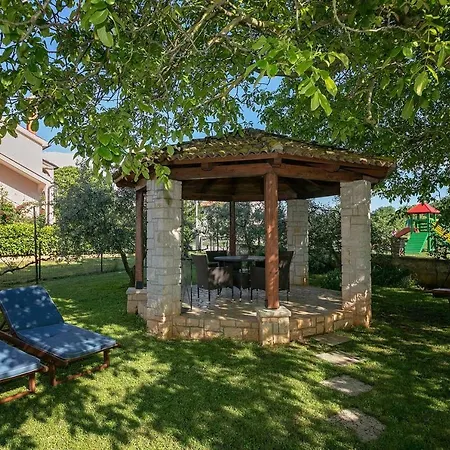 Studio Apartment דירה